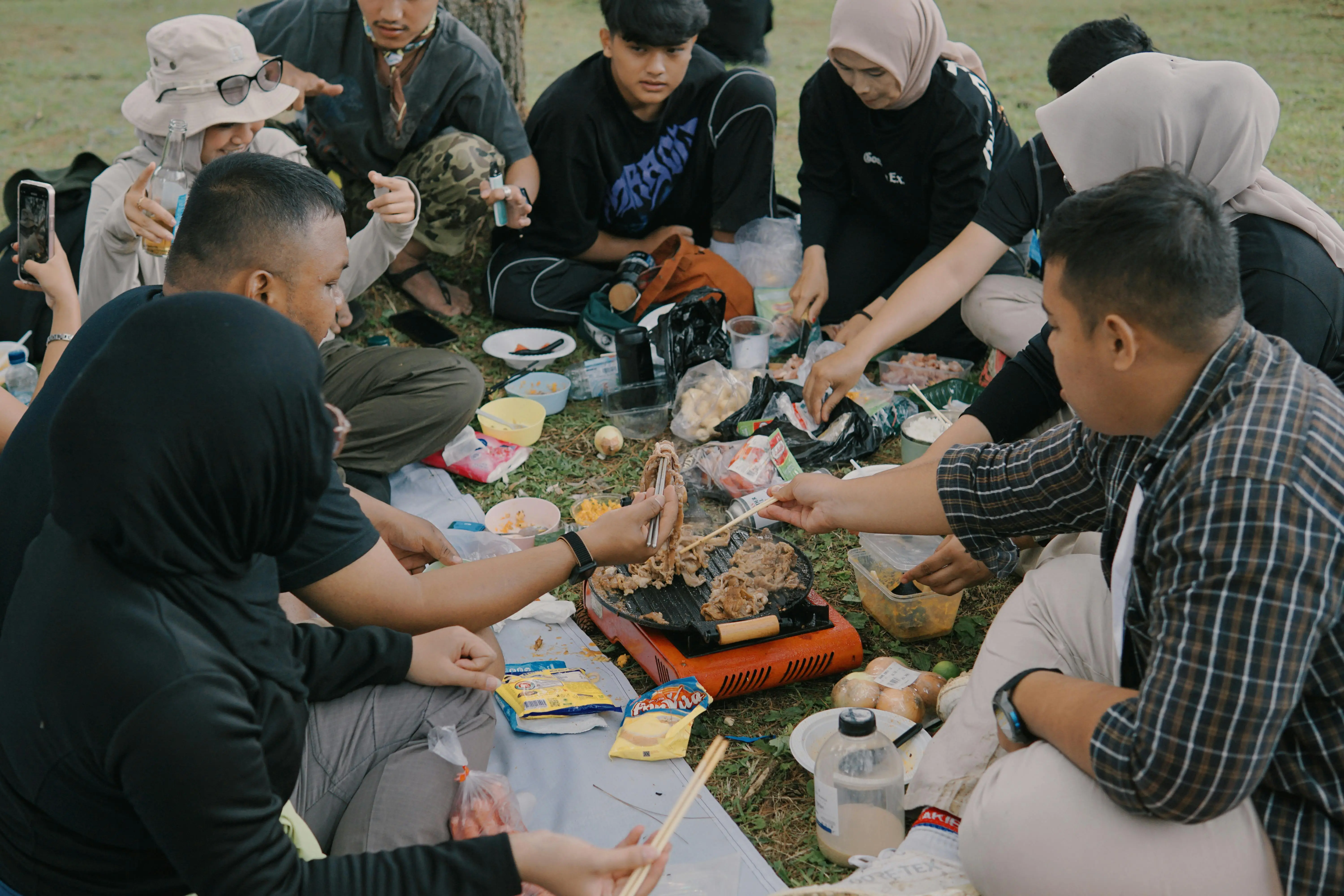Dokumentasi kegiatan Sampel Kegiatan